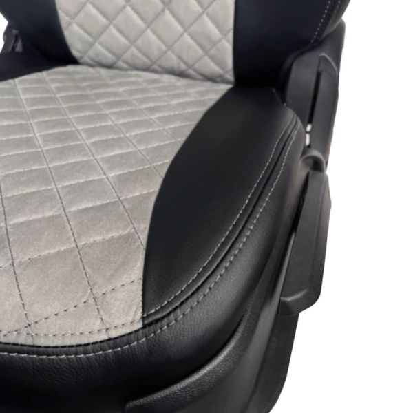 Чехлы Алькантара на Hyundai Getz 2002-2011 г.в. Чехлы Алькантара на Hyundai Getz 2002-2011 г.в.